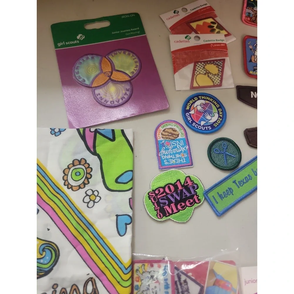 Mixed lot Vtg to New Girls Scout Patches badges accessories
